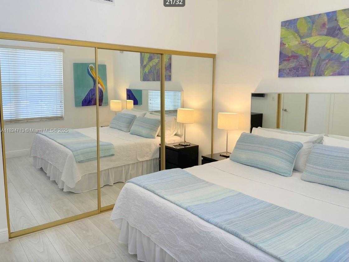 Small Image of 326 HARRISON ST #303A, Hollywood Number 21