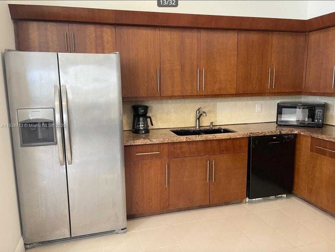 Small Image of 326 HARRISON ST #303A, Hollywood Number 9