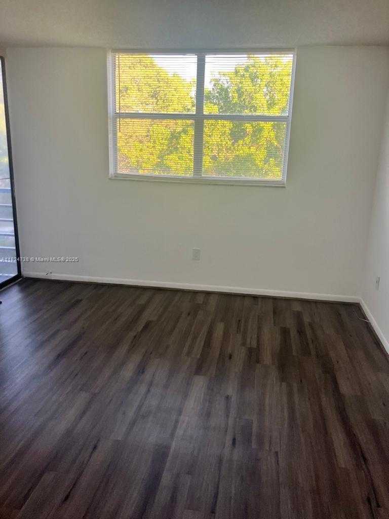 Small Image of 1820 SOUTH WEST 81ST AVE #3305, North Lauderdale Number 19