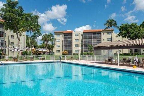 Small Image of 1820 SOUTH WEST 81ST AVE #3305, North Lauderdale Number 3