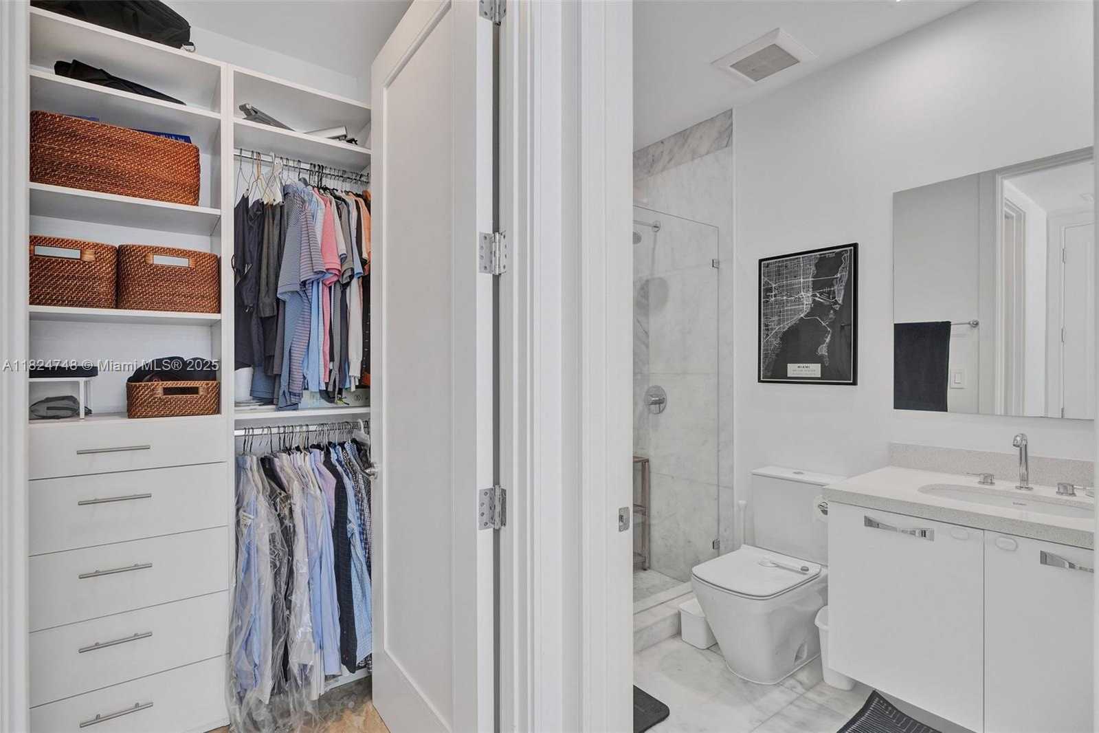 Small Image of 718 VALENCIA AVE #204, Coral Gables Number 23