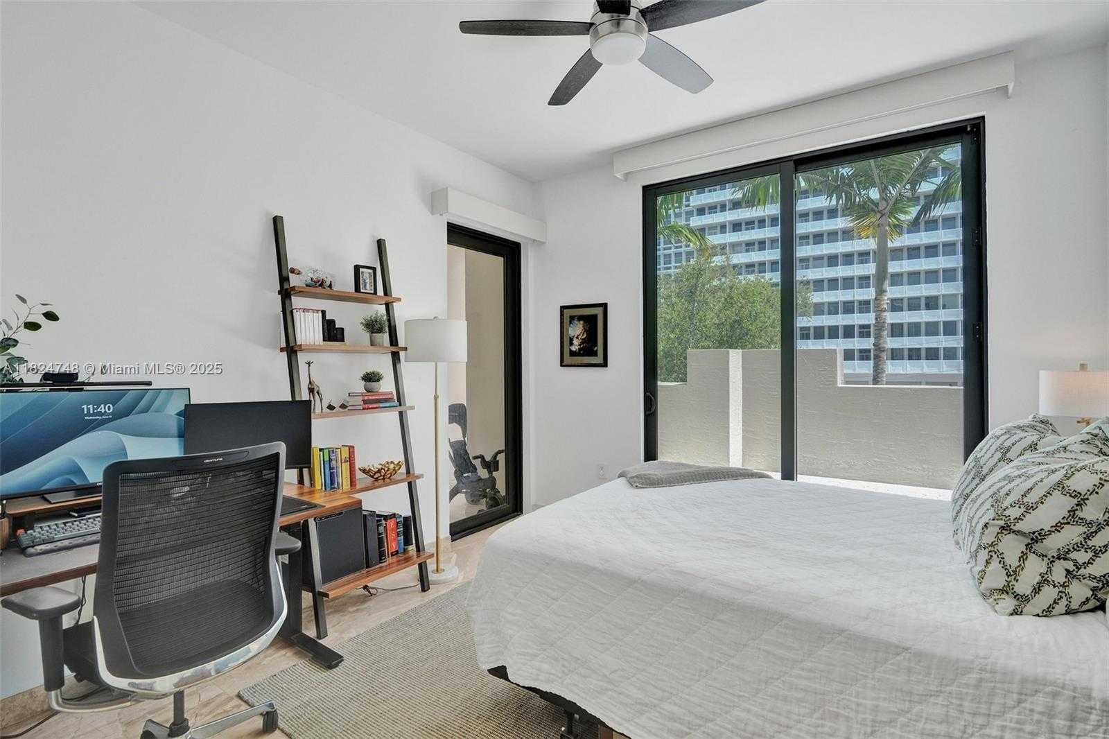 Small Image of 718 VALENCIA AVE #204, Coral Gables Number 25