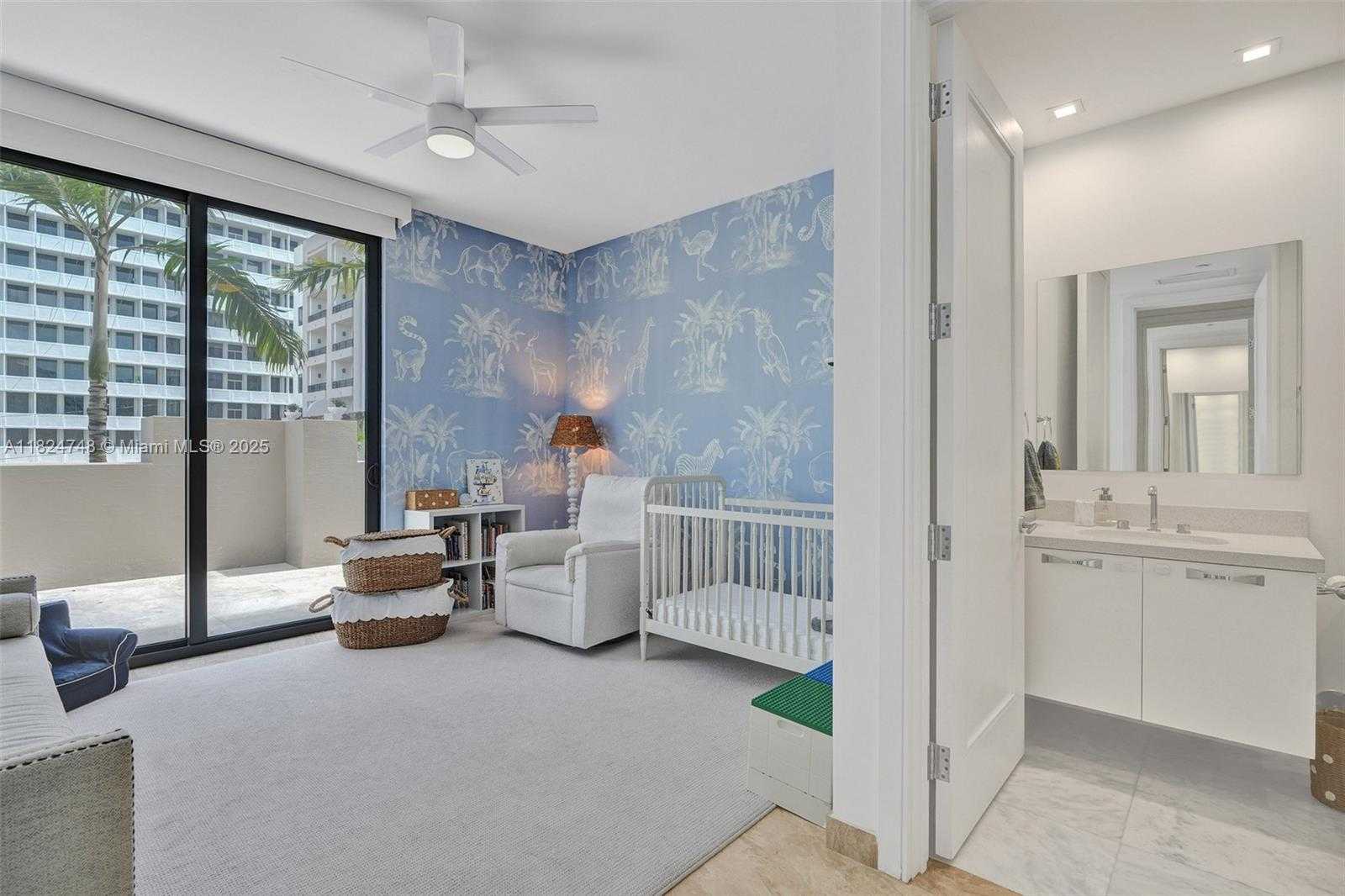 Small Image of 718 VALENCIA AVE #204, Coral Gables Number 26