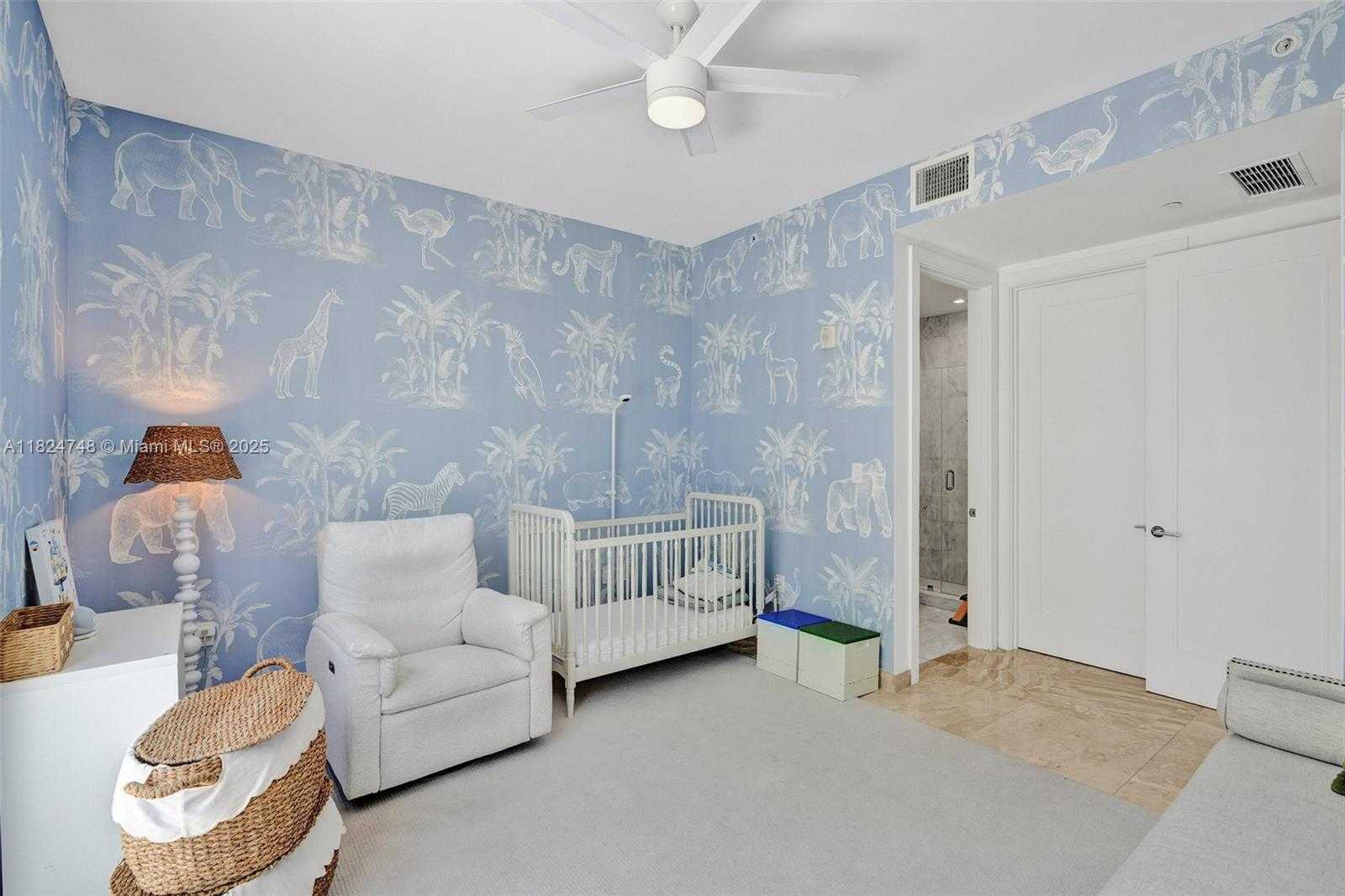 Small Image of 718 VALENCIA AVE #204, Coral Gables Number 28