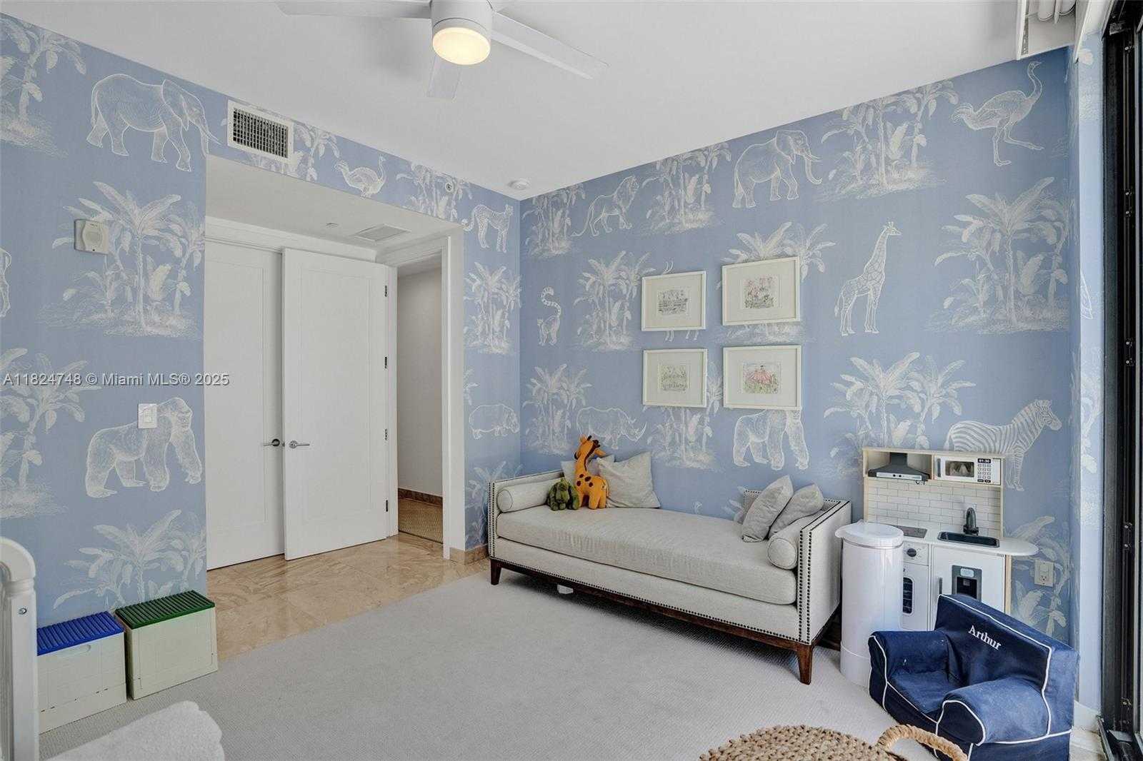 Small Image of 718 VALENCIA AVE #204, Coral Gables Number 29