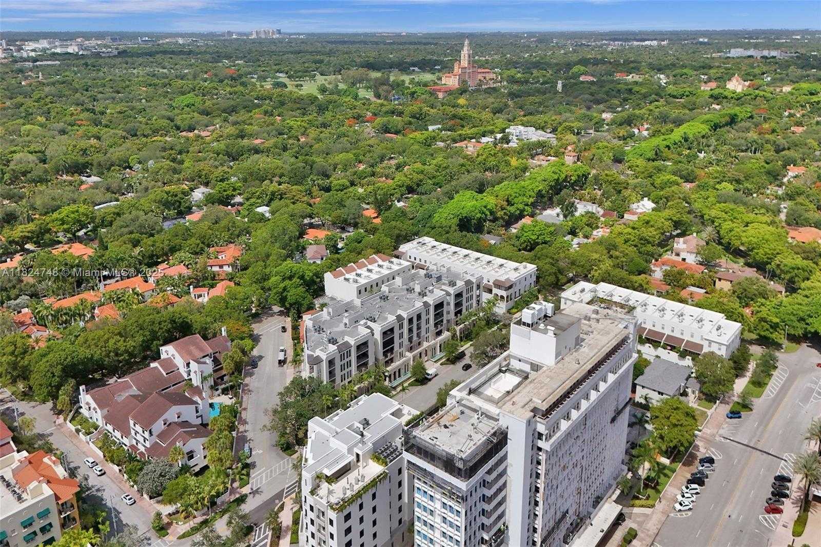 Small Image of 718 VALENCIA AVE #204, Coral Gables Number 4