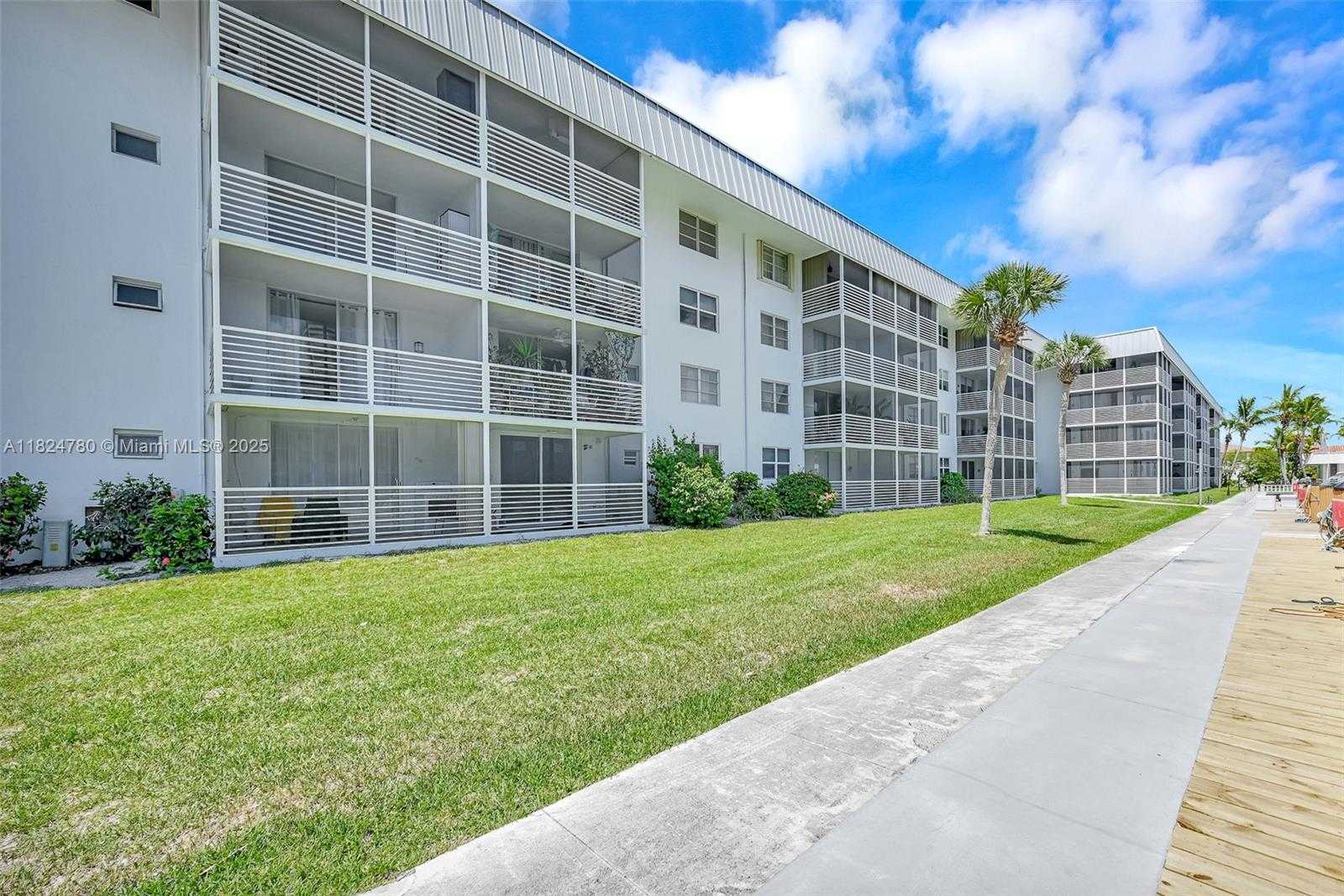 Small Image of 3551 NORTH EAST 169TH ST #312, North Miami Beach Number 27