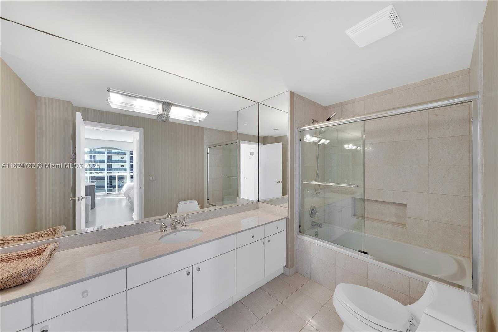 Small Image of 9601 COLLINS AVE #809, Bal Harbour Number 19