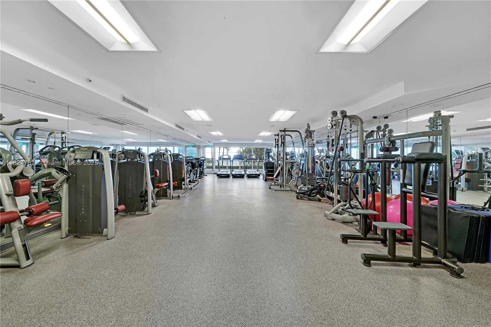 Small Image of 9601 COLLINS AVE #809, Bal Harbour Number 26