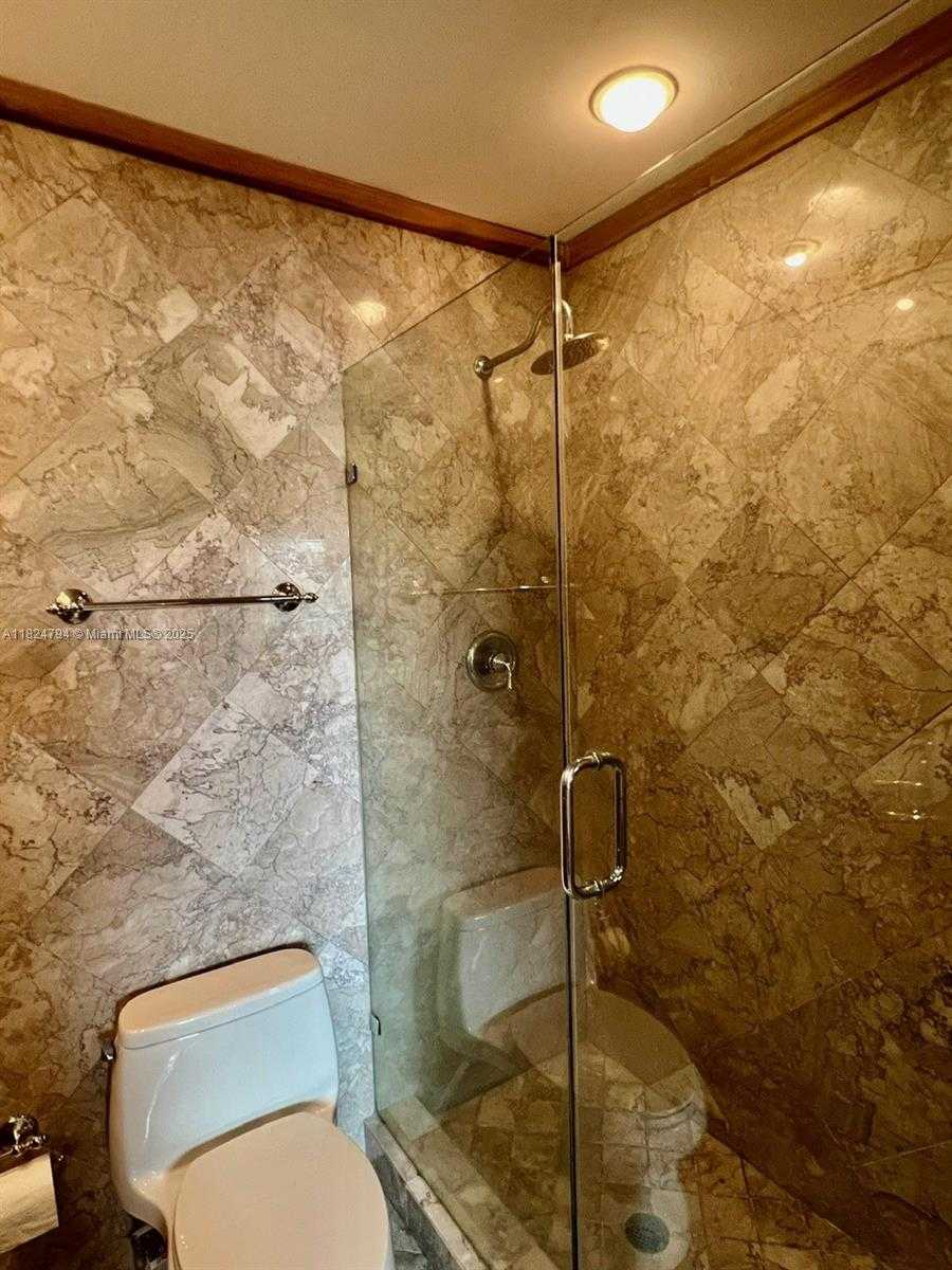 Small Image of 930 SOUTH EAST 9TH AVE #11, Pompano Beach Number 11