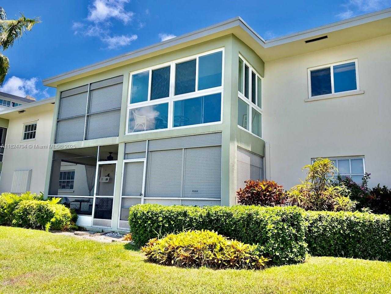 Small Image of 930 SOUTH EAST 9TH AVE #11, Pompano Beach Number 16