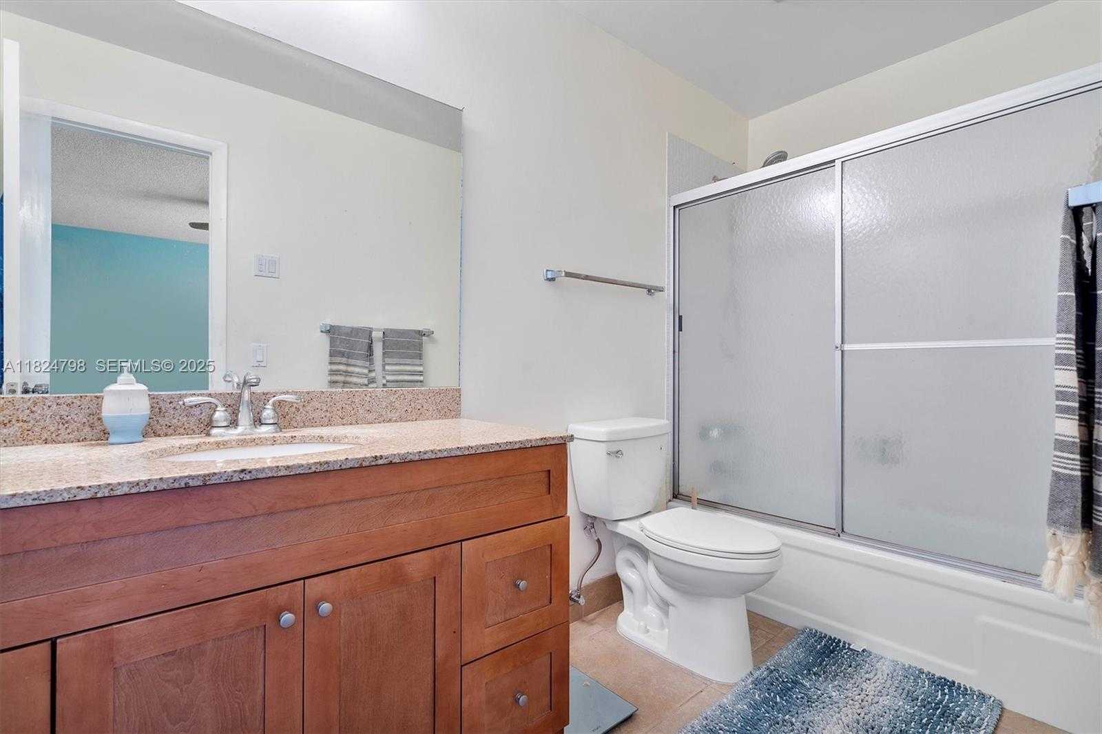 Small Image of 3660 CITRUS TRCE #4, Davie Number 12