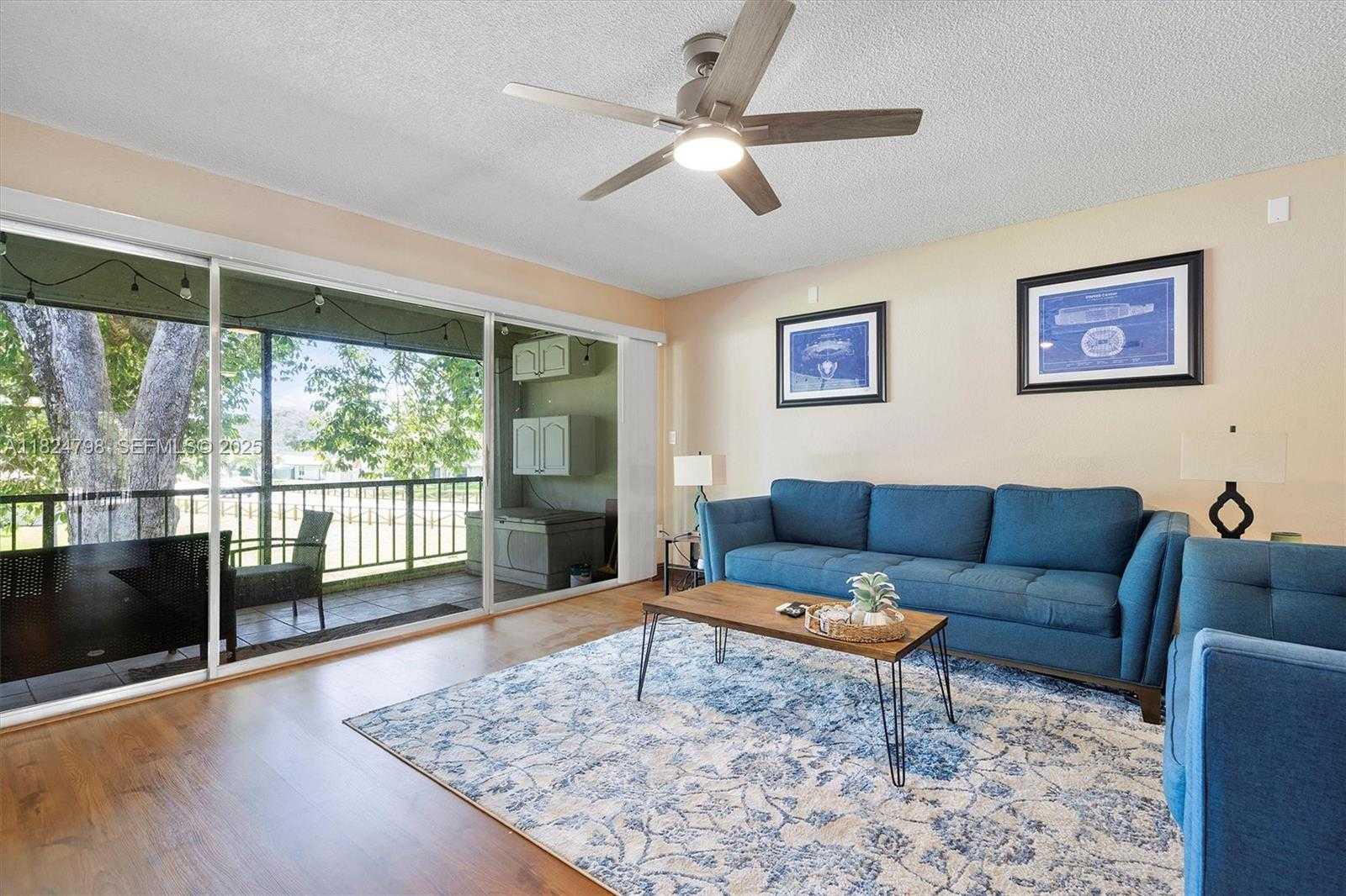 Small Image of 3660 CITRUS TRCE #4, Davie Number 2