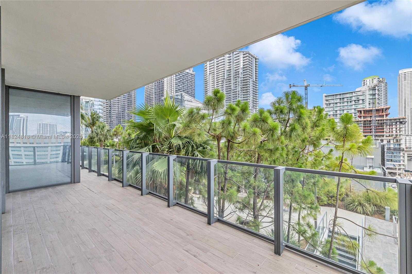 Small Image of 68 SOUTH EAST 6TH ST #712, Miami Number 11