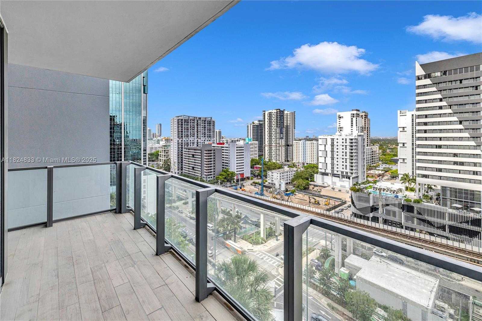 Small Image of 88 SOUTH WEST 7TH ST #1006, Miami Number 12