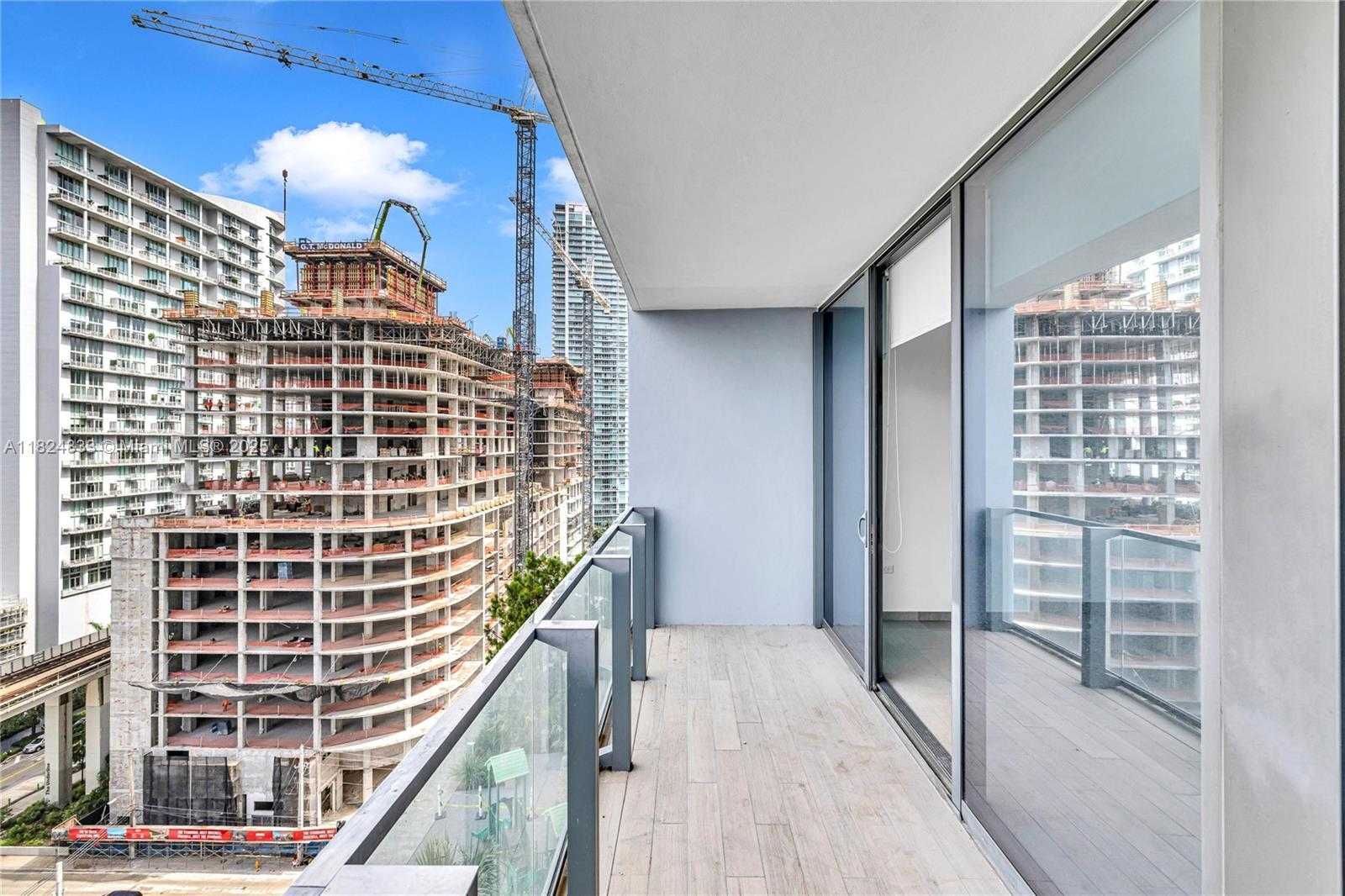 Small Image of 88 SOUTH WEST 7TH ST #1006, Miami Number 14