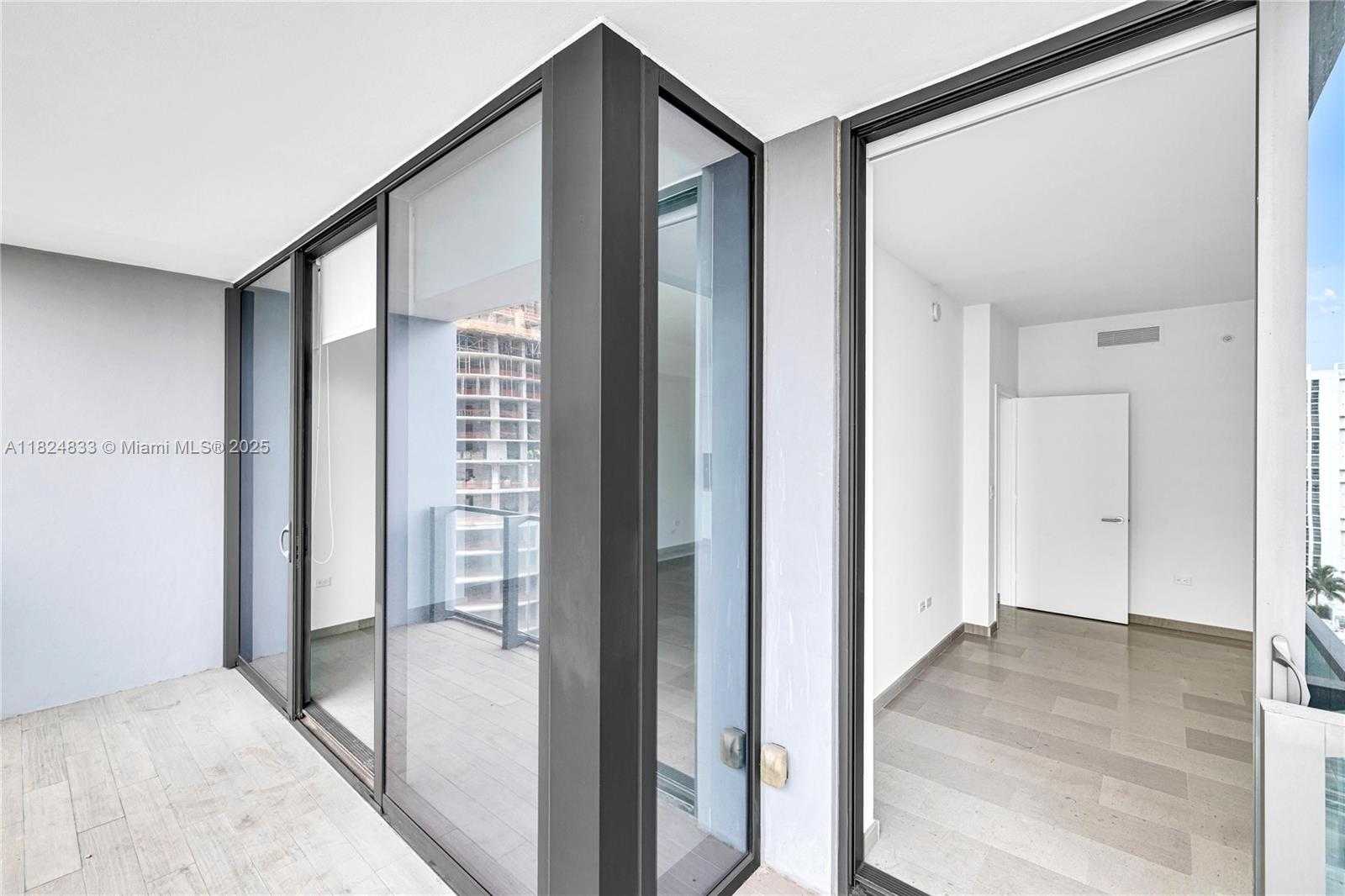 Small Image of 88 SOUTH WEST 7TH ST #1006, Miami Number 15