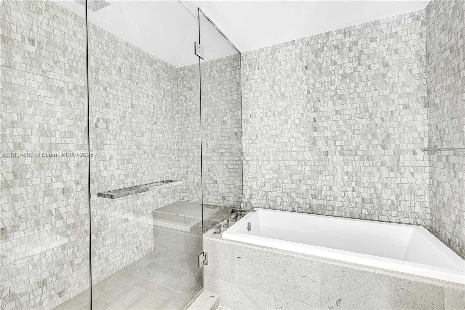Small Image of 88 SOUTH WEST 7TH ST #1006, Miami Number 22