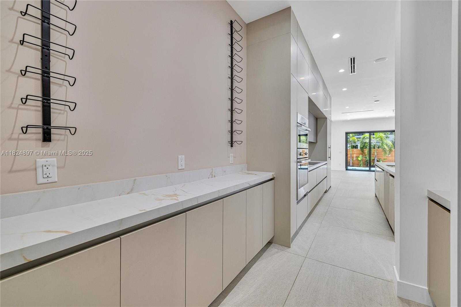 Small Image of 23 SOUTH EAST 12TH AVE #A, Fort Lauderdale Number 11