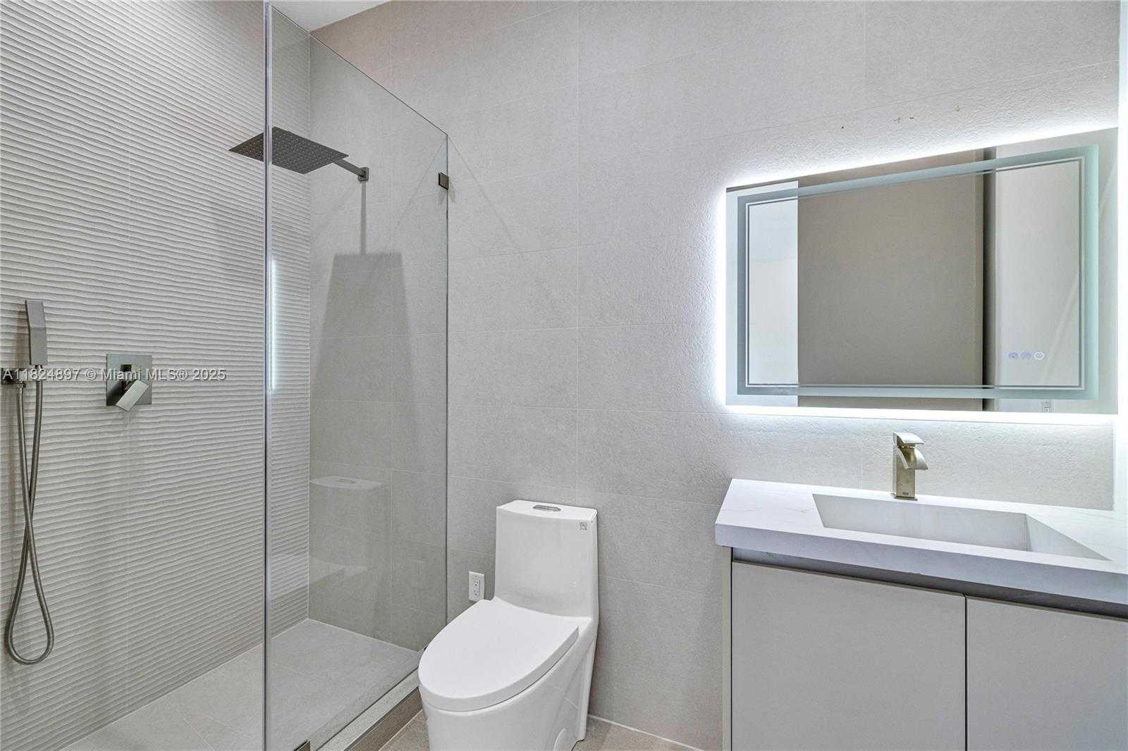 Small Image of 23 SOUTH EAST 12TH AVE #A, Fort Lauderdale Number 29