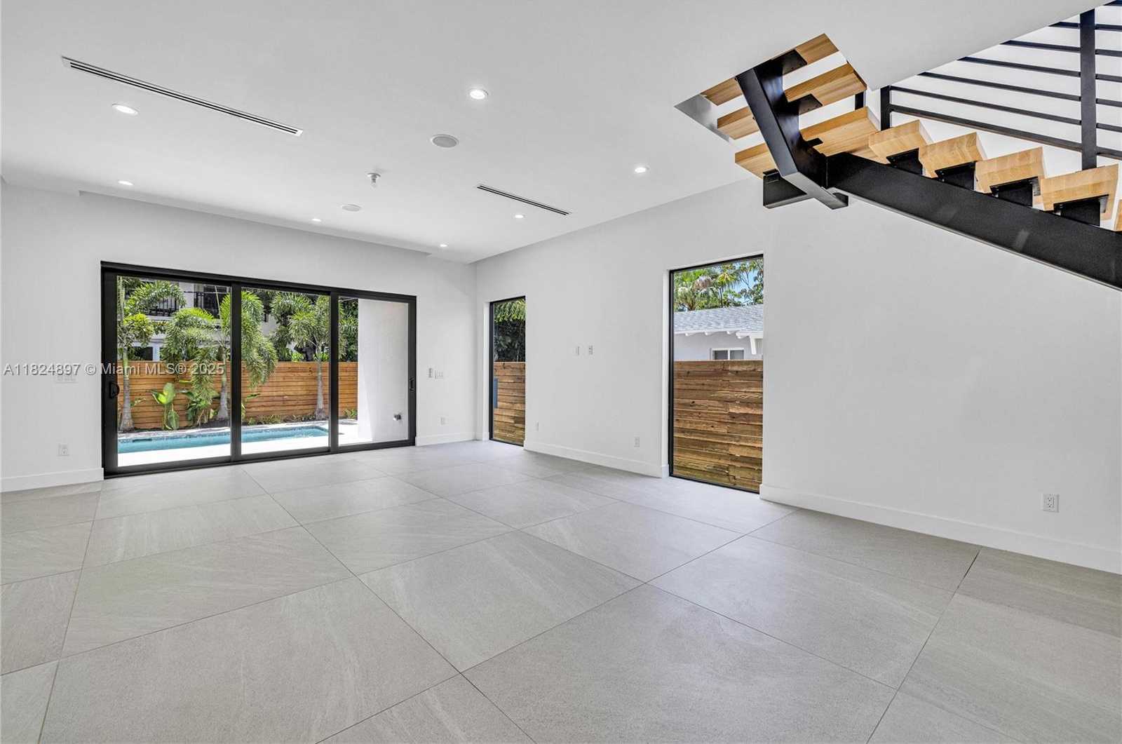 Small Image of 23 SOUTH EAST 12TH AVE #A, Fort Lauderdale Number 4