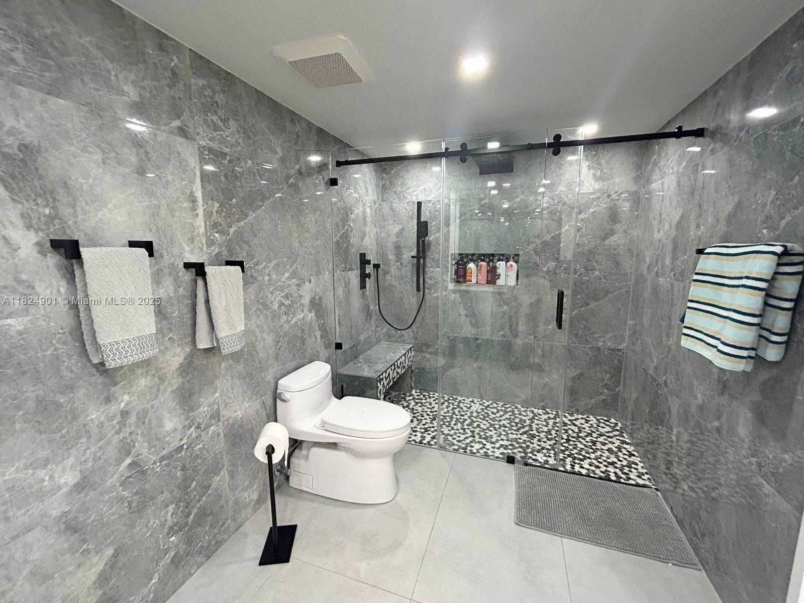 Small Image of 9455 COLLINS AVE #809, Surfside Number 15