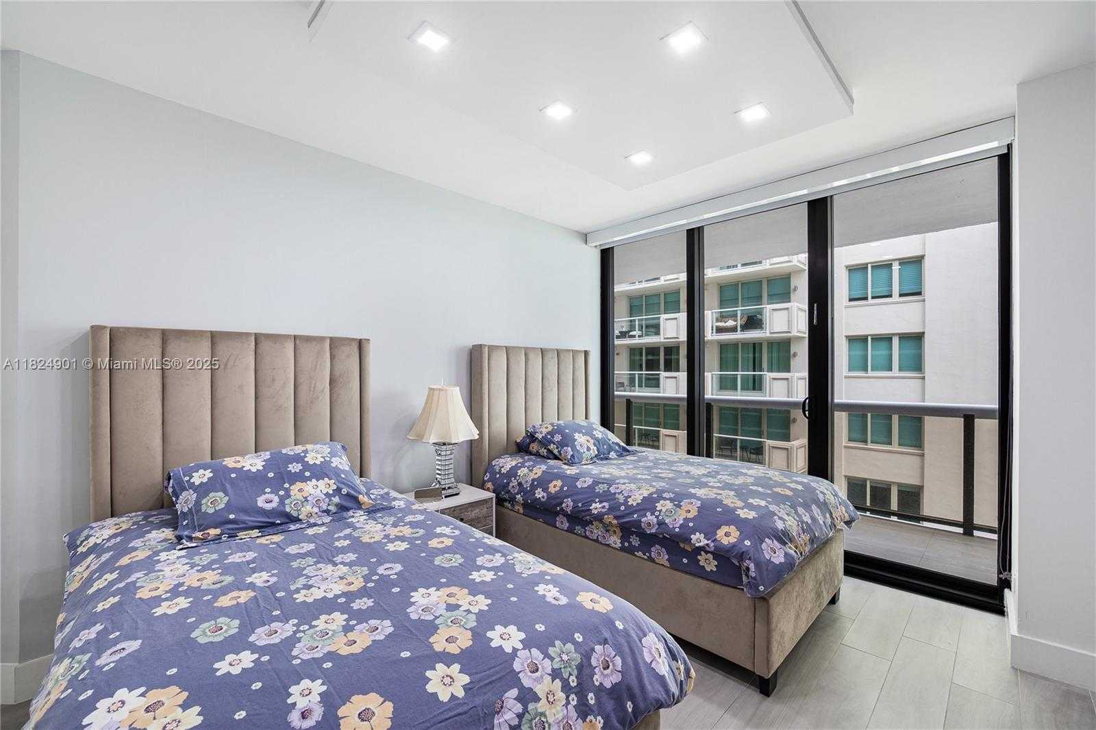 Small Image of 9455 COLLINS AVE #809, Surfside Number 24