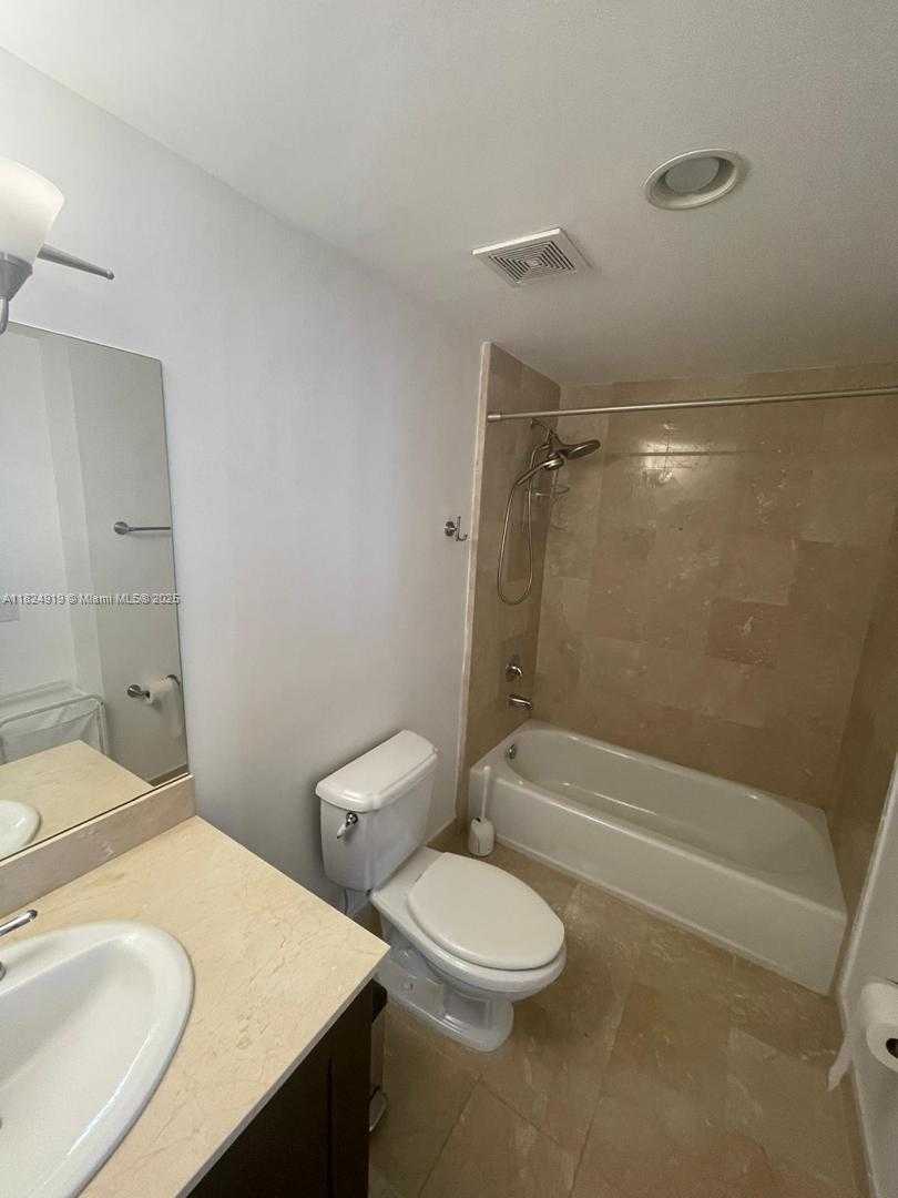 Small Image of 4100 SALZEDO ST #809, Coral Gables Number 18