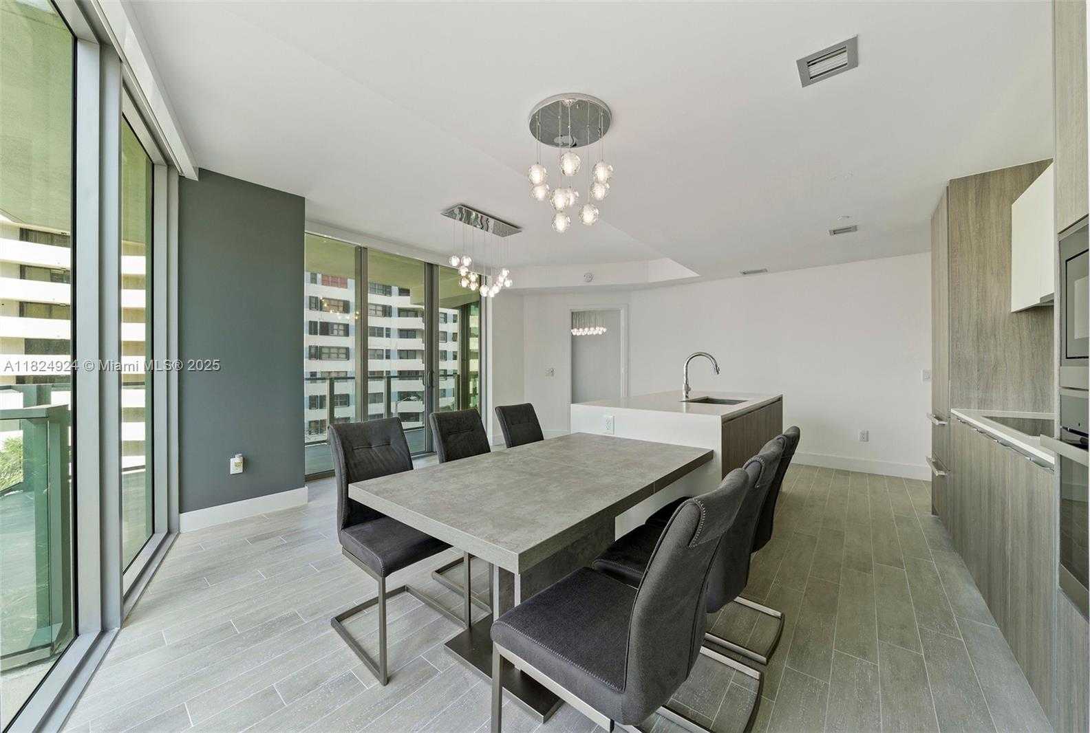 Small Image of 2900 NORTH EAST 7TH AVE #301, Miami Number 5
