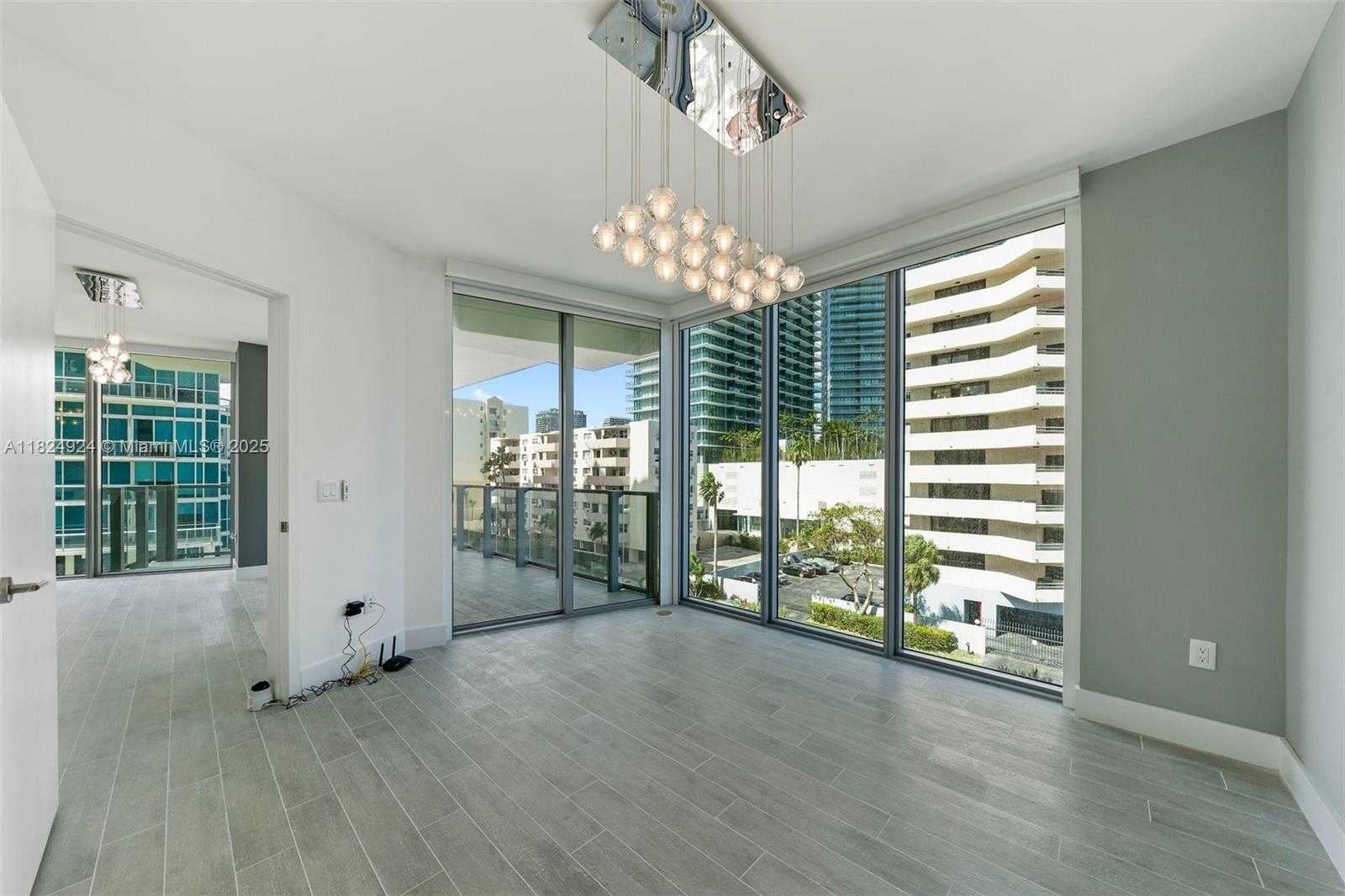 Small Image of 2900 NORTH EAST 7TH AVE #301, Miami Number 6