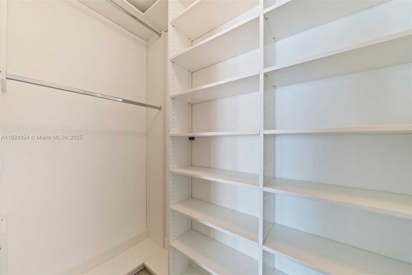 Small Image of 2900 NORTH EAST 7TH AVE #301, Miami Number 8