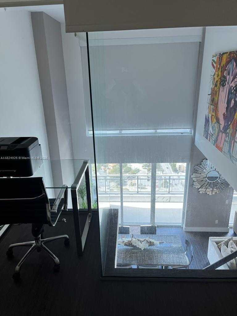 Small Image of 60 SOUTH WEST 13TH ST #4607, Miami Number 17