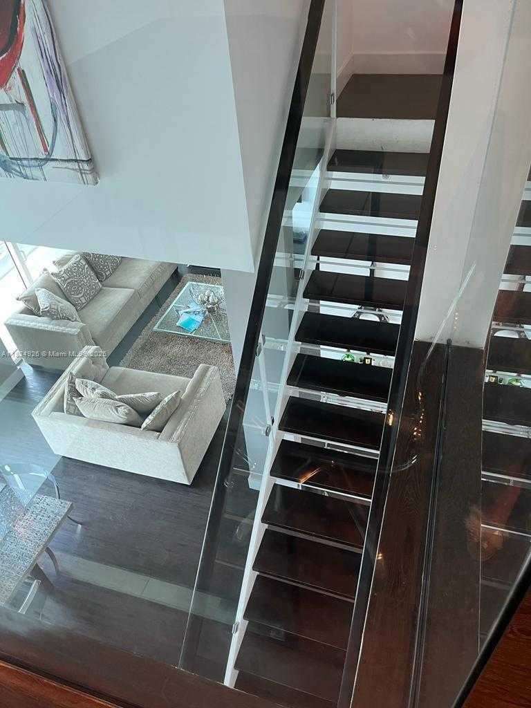 Small Image of 60 SOUTH WEST 13TH ST #4607, Miami Number 28