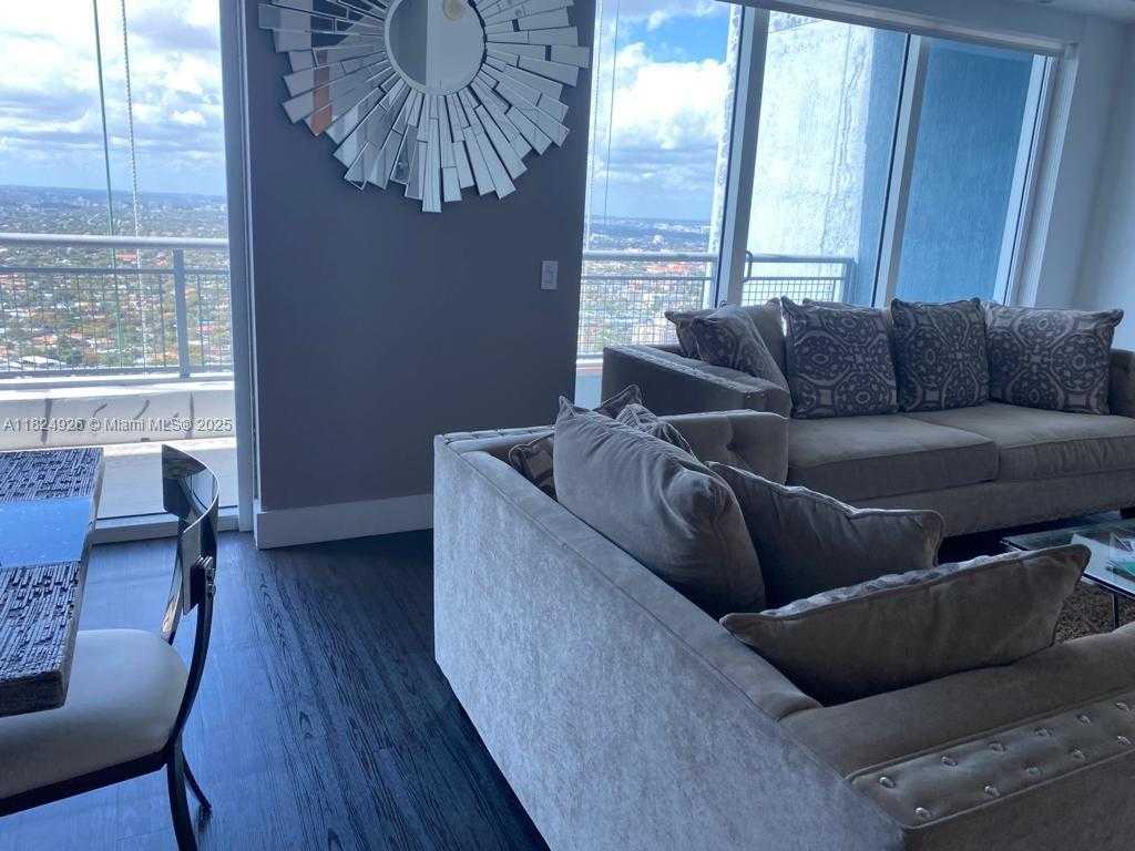 Small Image of 60 SOUTH WEST 13TH ST #4607, Miami Number 9