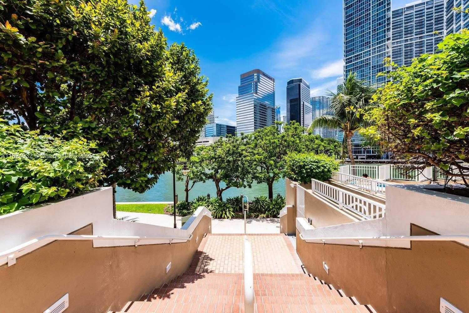 Small Image of 801 BRICKELL KEY BLVD #807, Miami Number 15