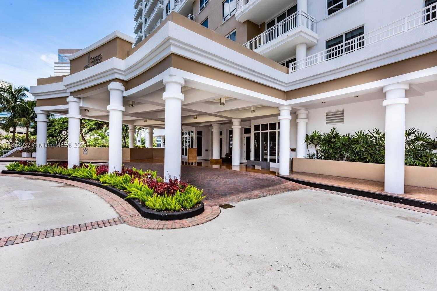 Small Image of 801 BRICKELL KEY BLVD #807, Miami Number 2