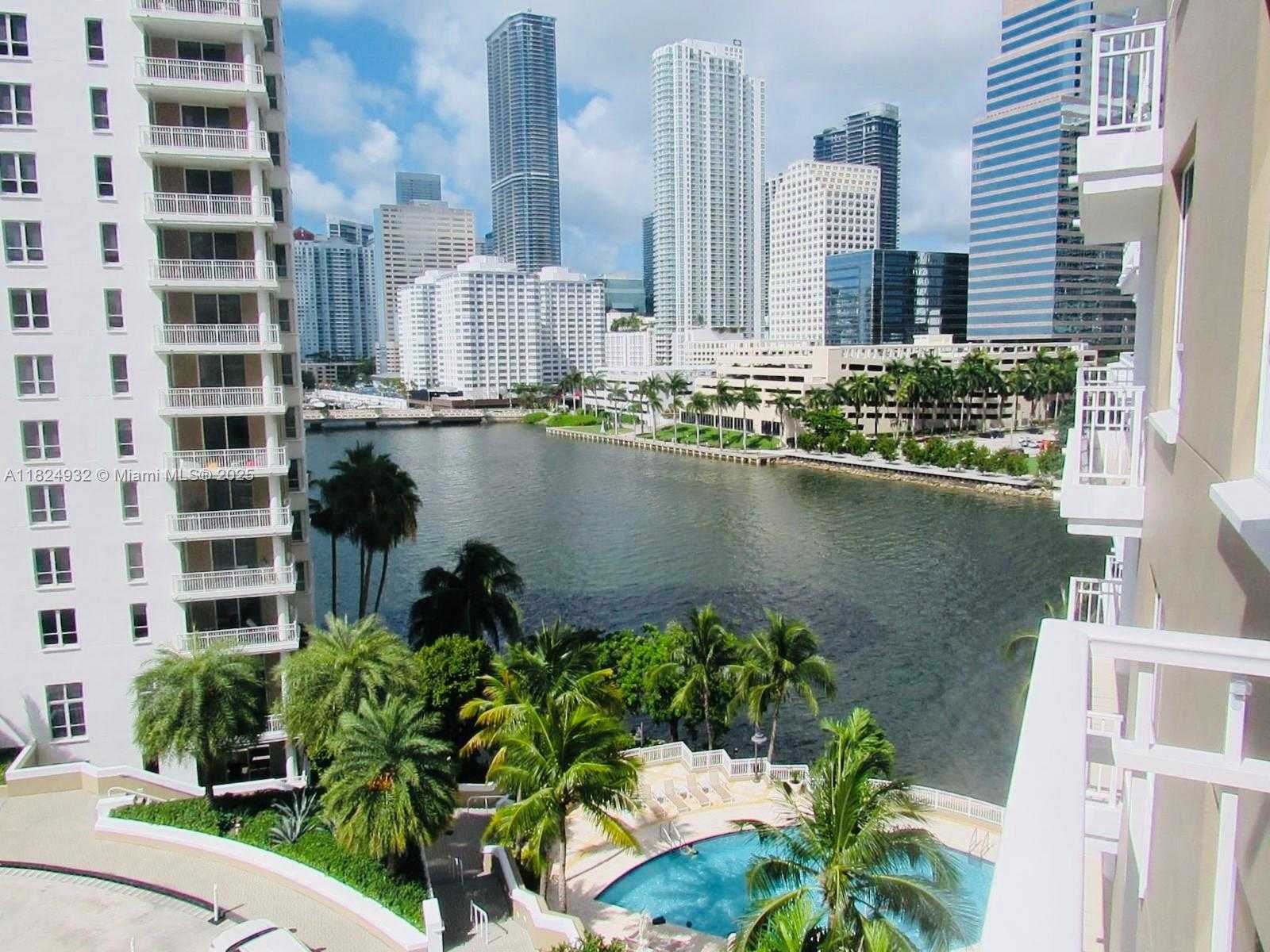 Small Image of 801 BRICKELL KEY BLVD #807, Miami Number 3