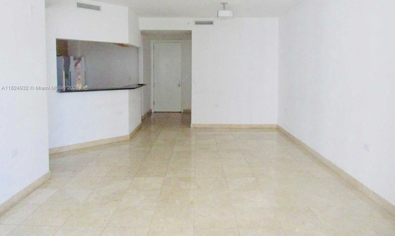 Small Image of 801 BRICKELL KEY BLVD #807, Miami Number 4