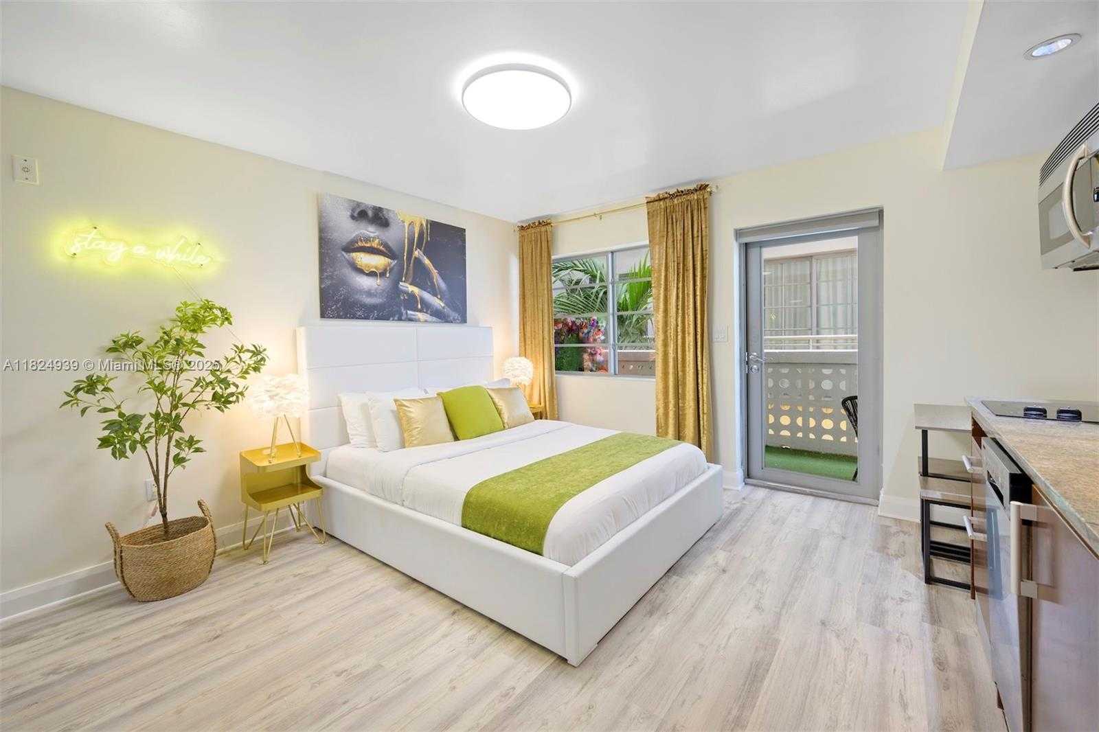 Small Image of 1024 OCEAN DR #A202, Miami Beach Number 10