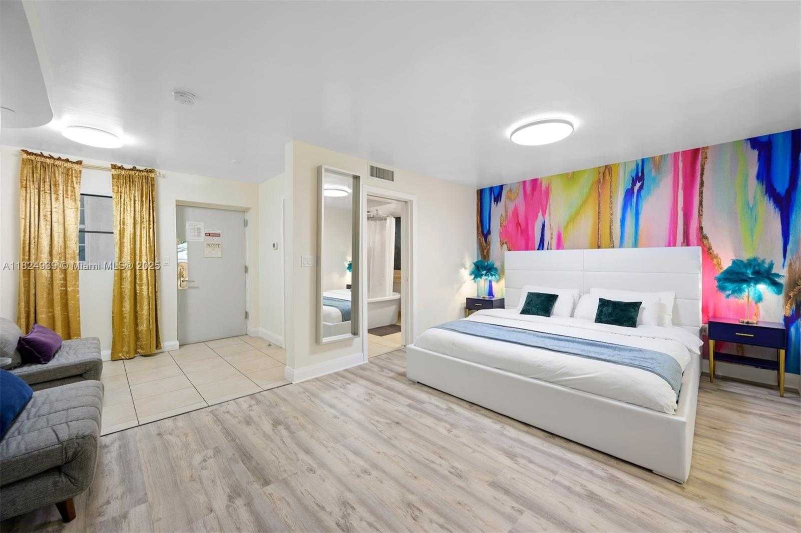 Small Image of 1024 OCEAN DR #A202, Miami Beach Number 8