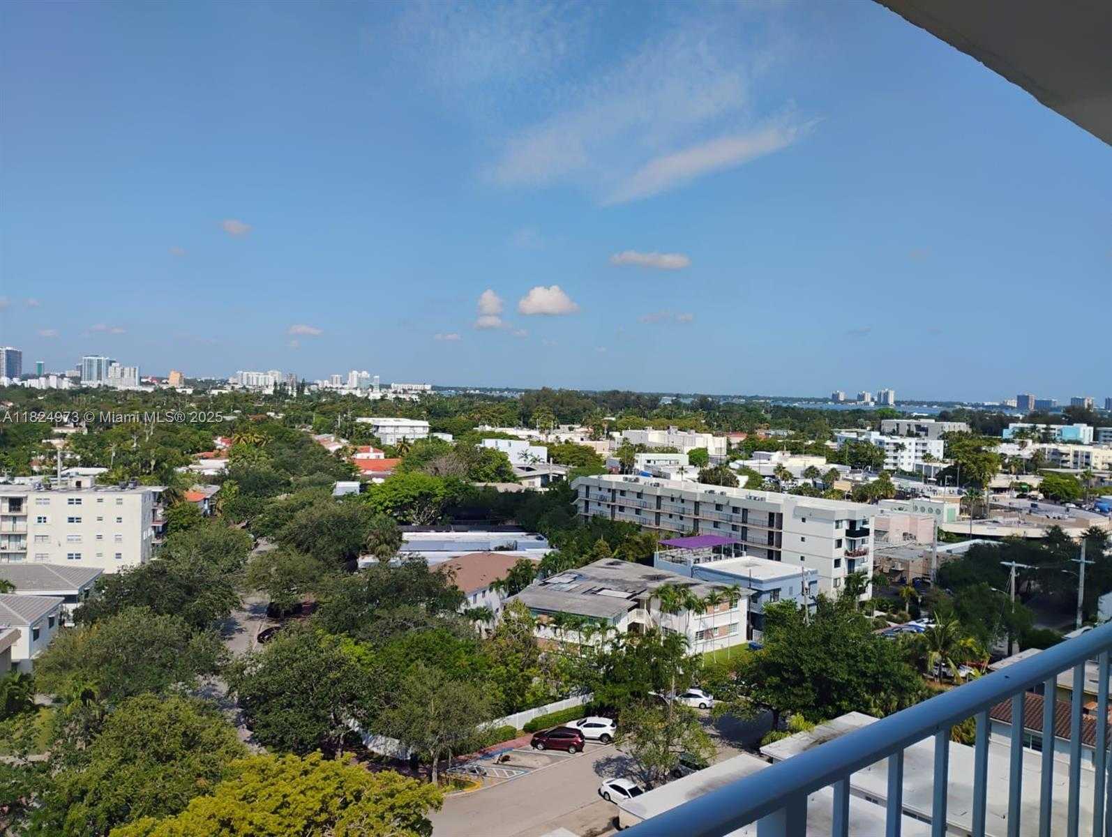 Small Image of 6900 BAY DR #11K, Miami Beach Number 11