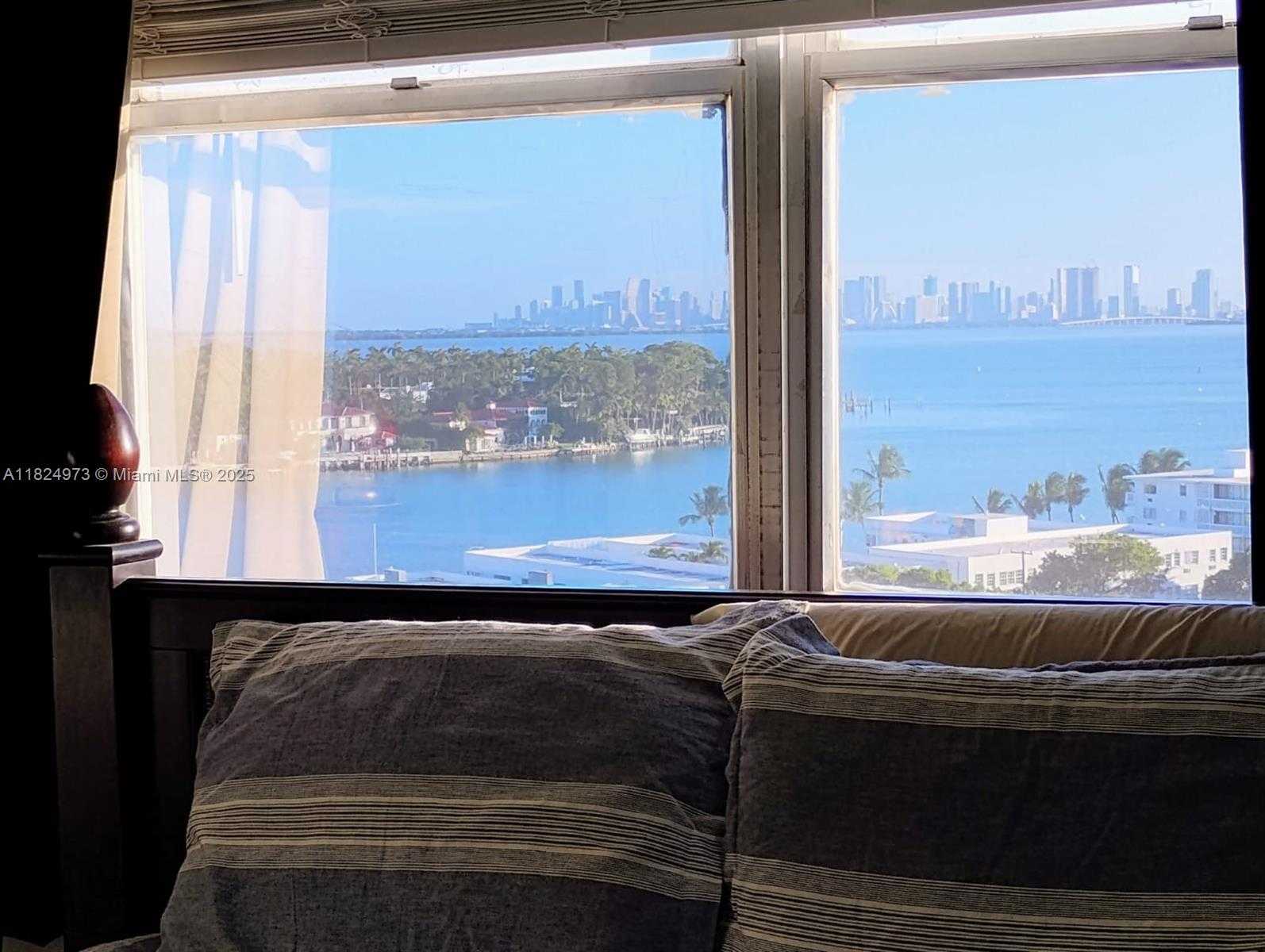 Small Image of 6900 BAY DR #11K, Miami Beach Number 9