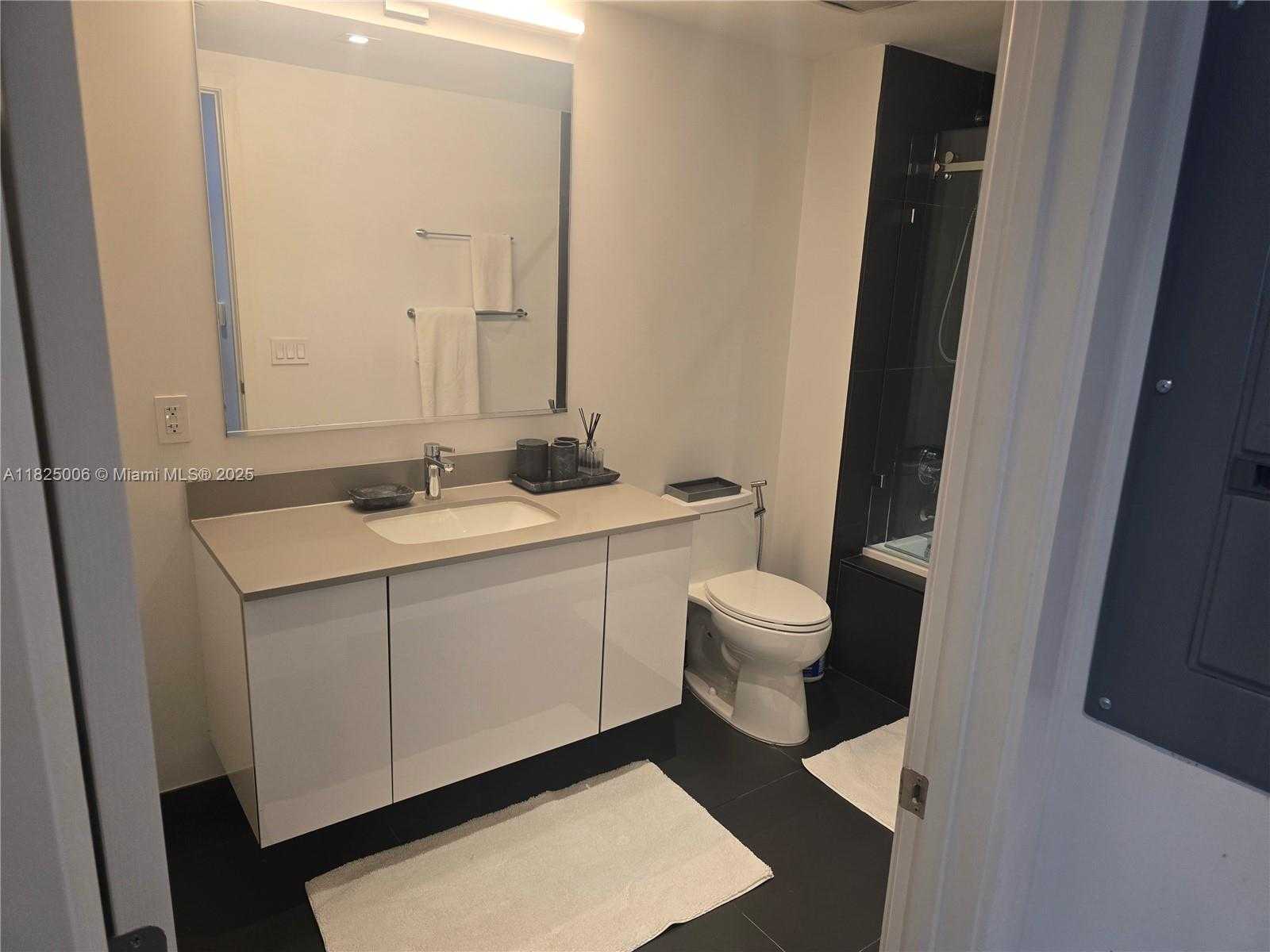 Small Image of 1600 NORTH EAST 1ST AVE #3017, Miami Number 14