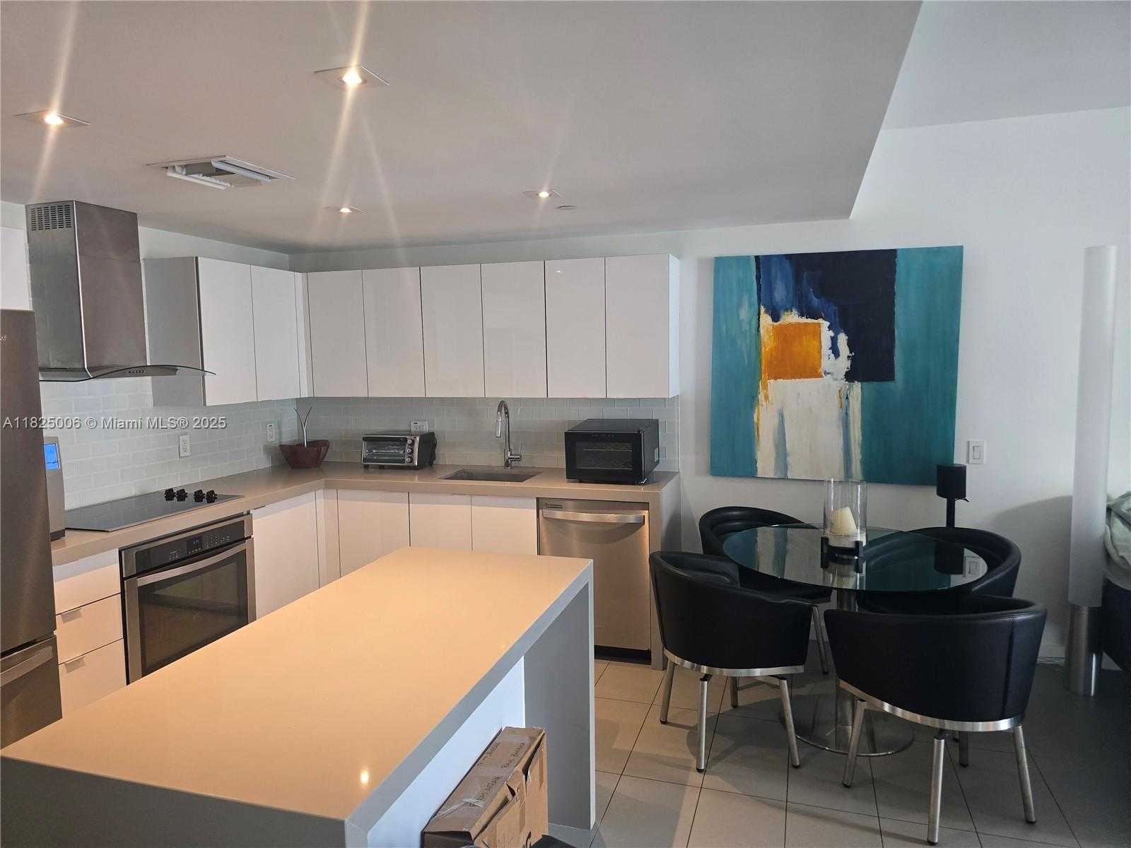 Small Image of 1600 NORTH EAST 1ST AVE #3017, Miami Number 21