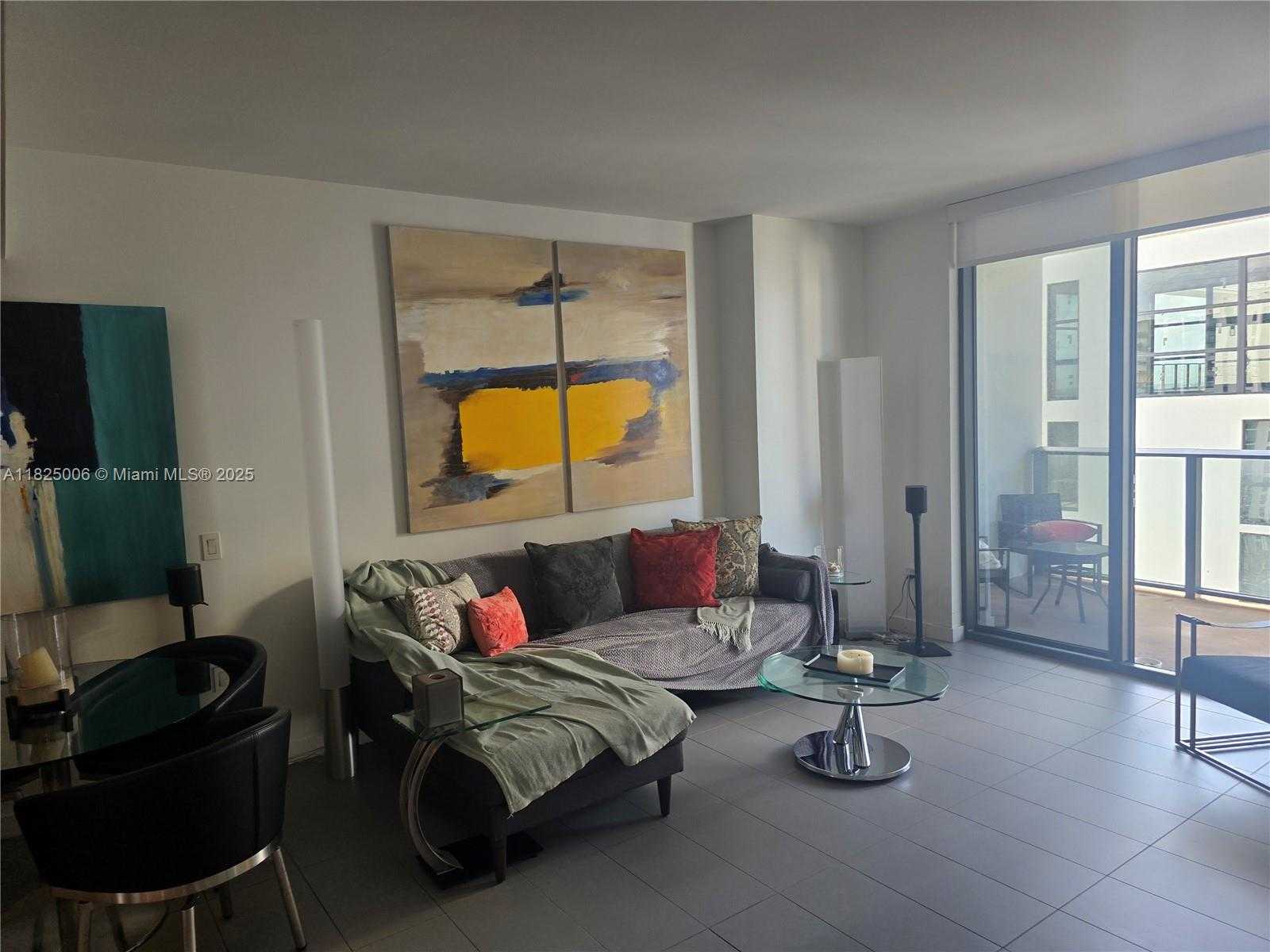 Small Image of 1600 NORTH EAST 1ST AVE #3017, Miami Number 22