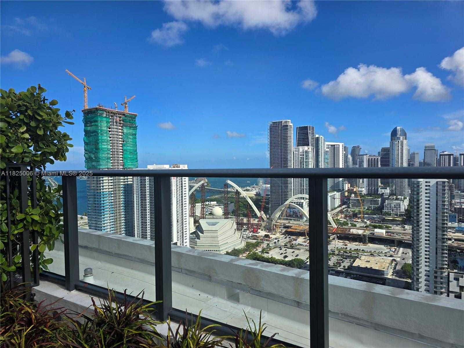 Small Image of 1600 NORTH EAST 1ST AVE #3017, Miami Number 5