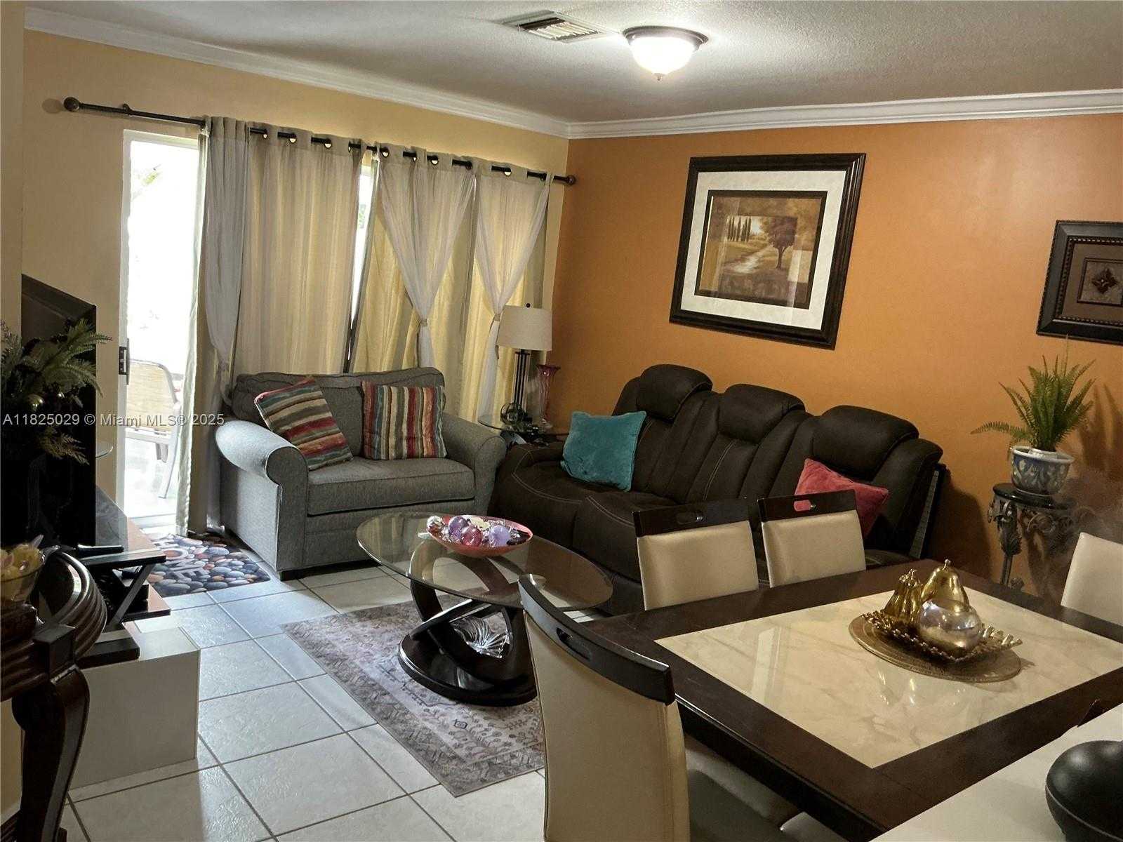 Small Image of 4925 WEST LAKES DR, Deerfield Beach Number 6