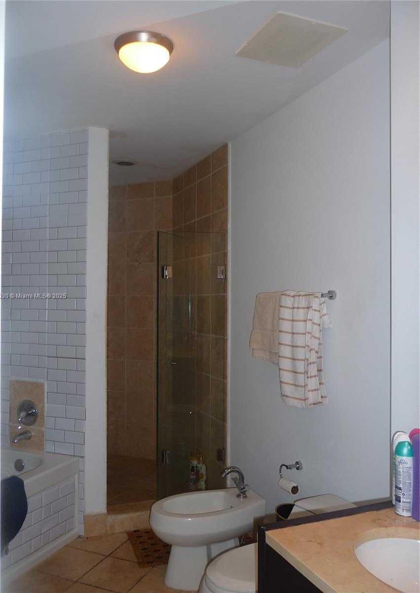 Small Image of 18201 COLLINS AVE #4705, Sunny Isles Beach Number 10