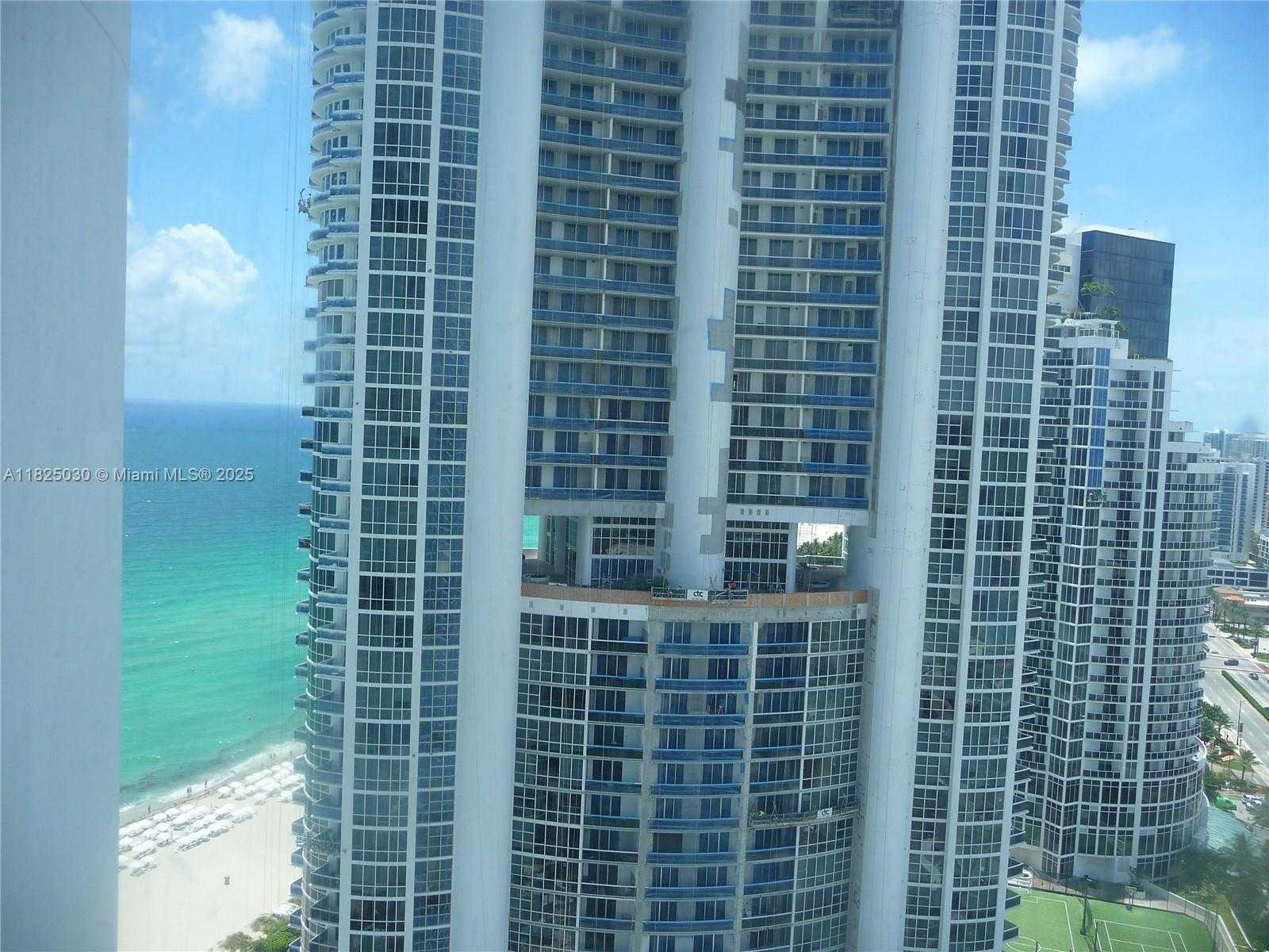 Small Image of 18201 COLLINS AVE #4705, Sunny Isles Beach Number 9