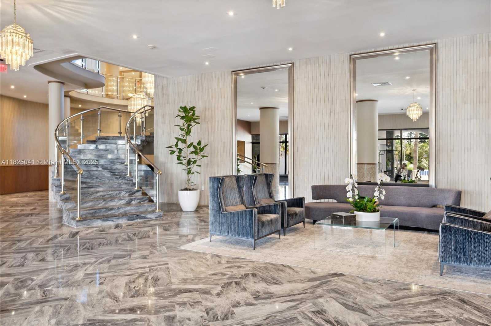 Small Image of 5401 COLLINS AVE #1014, Miami Beach Number 13
